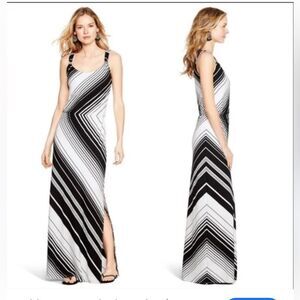 ⚫️ White House Black Market Chevron Stripe Maxi Dress | Sz S